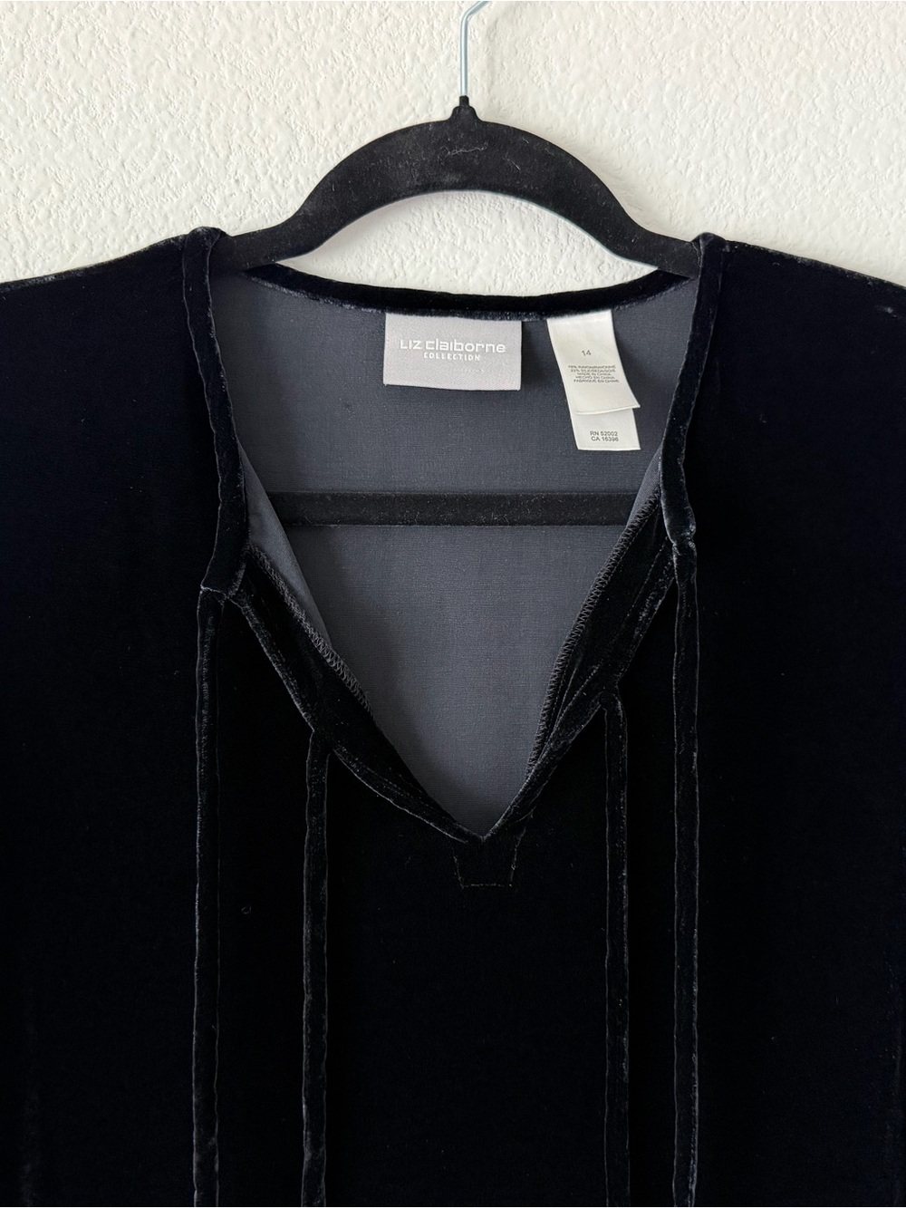 Liz Claiborne Collection Sz 14 Black Silk Velvet Top Tie Holiday Evening Classic